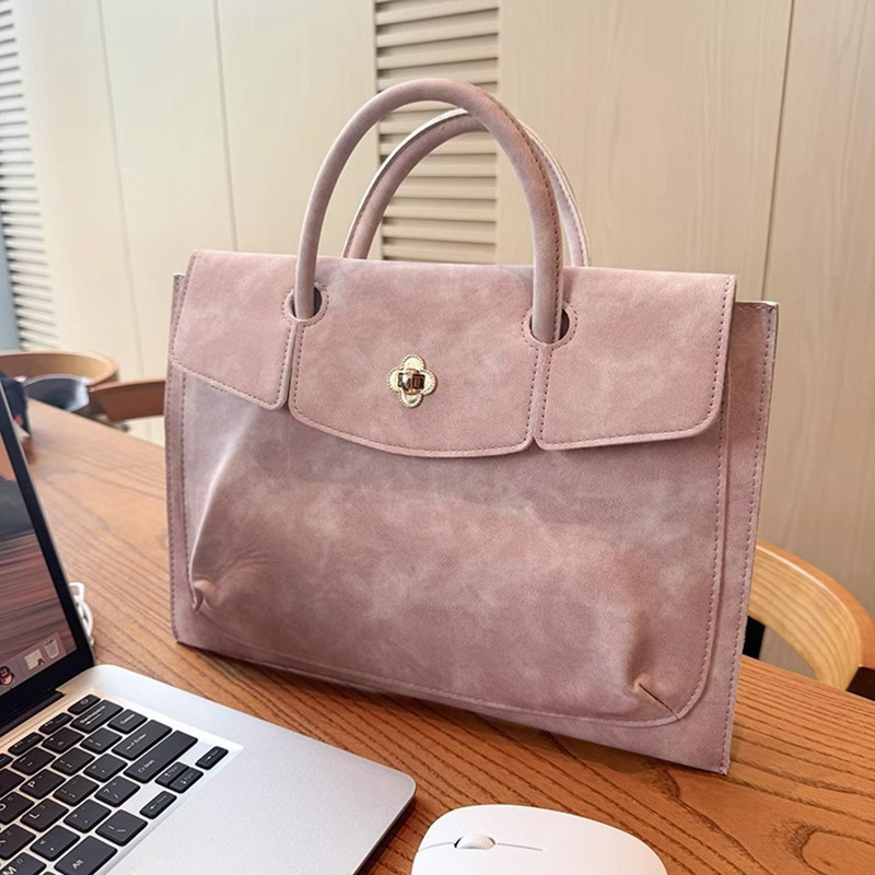 Laptop Bag Leather 15 - Elegancka różowa torba na laptopa z