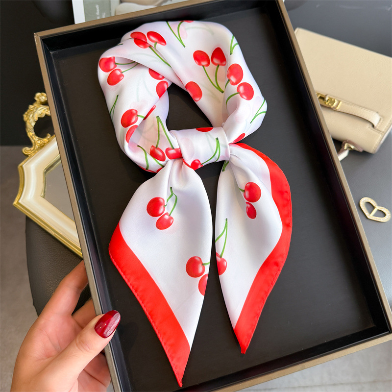 Luxury Bags In China - Luksusowa Kwadratowa Satynowa Apaszka Damska Śliczne