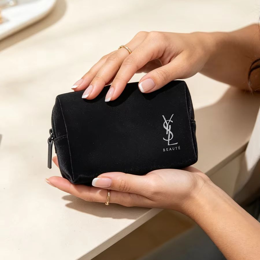 Czarna kosmetyczka YSL z nadru – Luxury Bags Ysl recenzja i cena