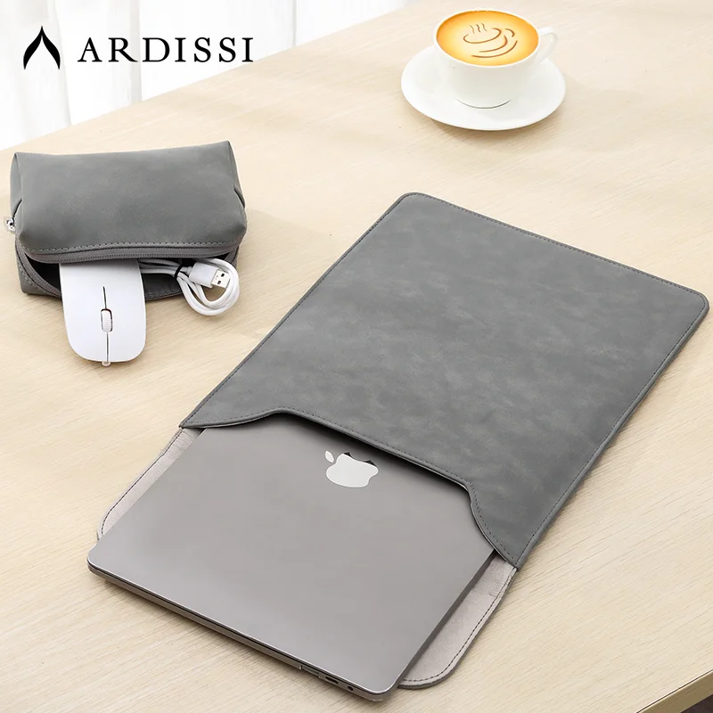 Pokrowiec na komputer (MacBook – Laptop Bag Leather 15 recenzja i cena