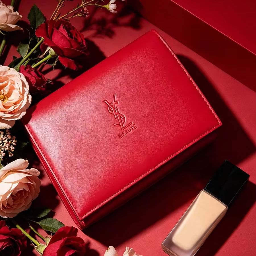 Czerwona skórzana kosmetyczka  – Luxury Bags Ysl recenzja i cena
